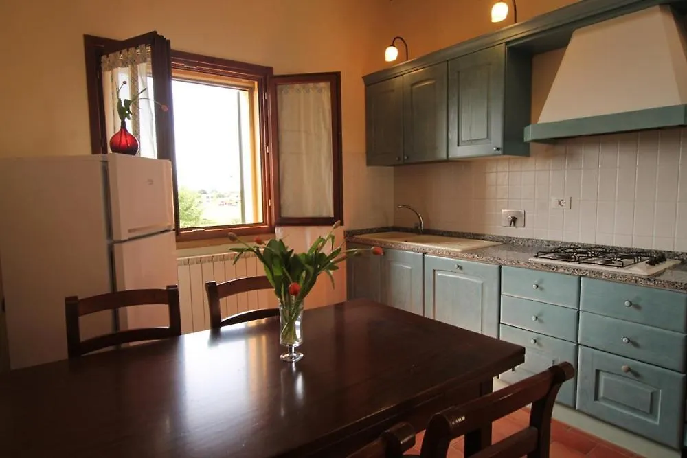 Casa Sara Con Wifi E Piscina Comune, A Soli 2 Km Dal Mare 체치나 아파트