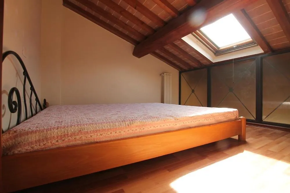 Casa Sara Con Wifi E Piscina Comune, A Soli 2 Km Dal Mare Cecina  Cecina (Livorno)